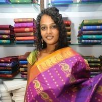Sonia Deepti inaugurates silk showroom - Pictures | Picture 96938